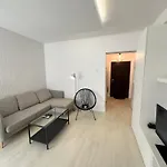 Lazynest - Charming Apartment Near Cismigiu Park