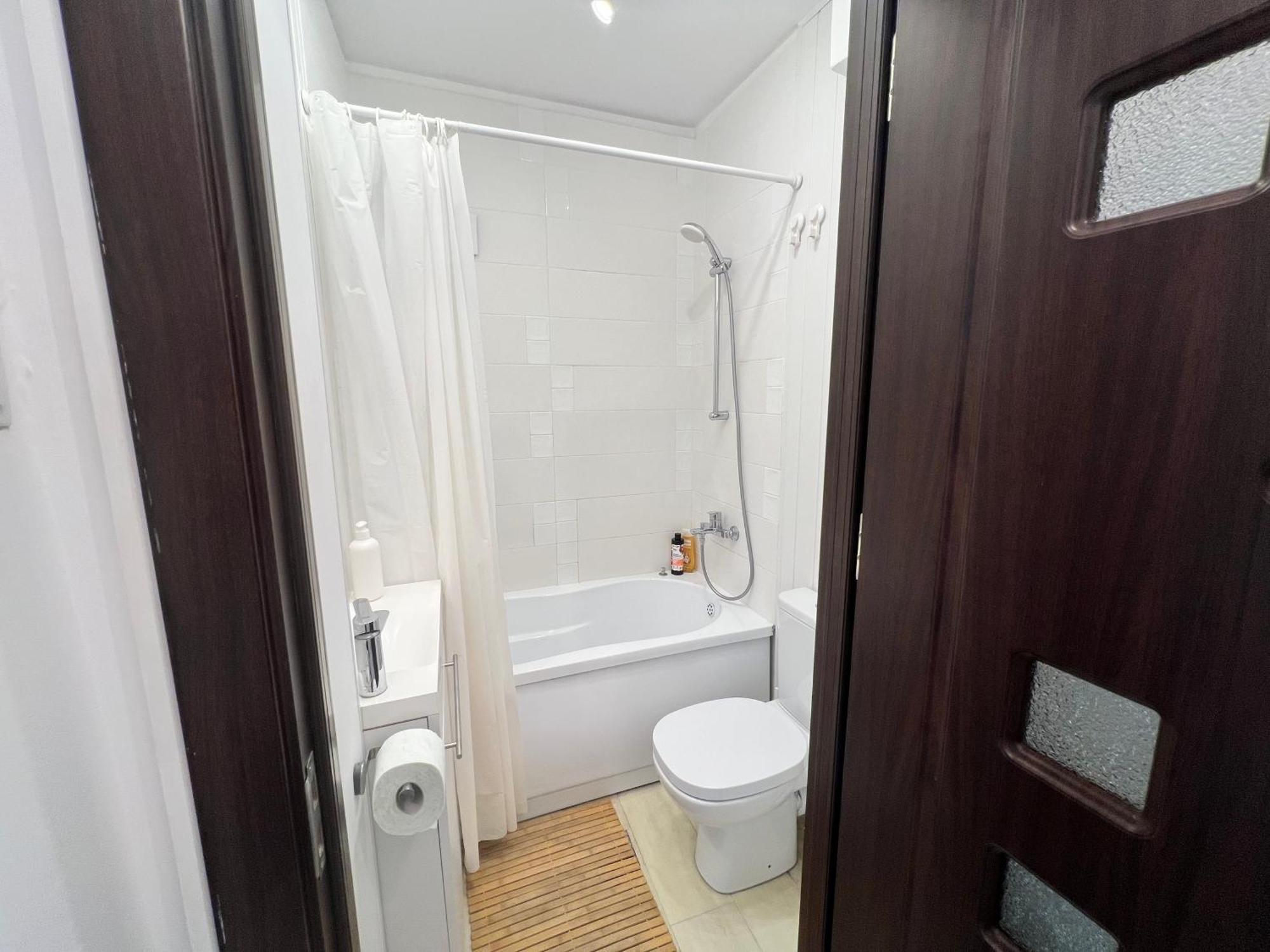 Apartment Lazynest - Charming Near Cismigiu Park *